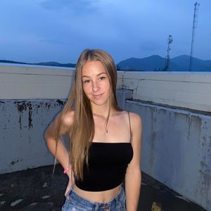 Meet your Posher, Nancy